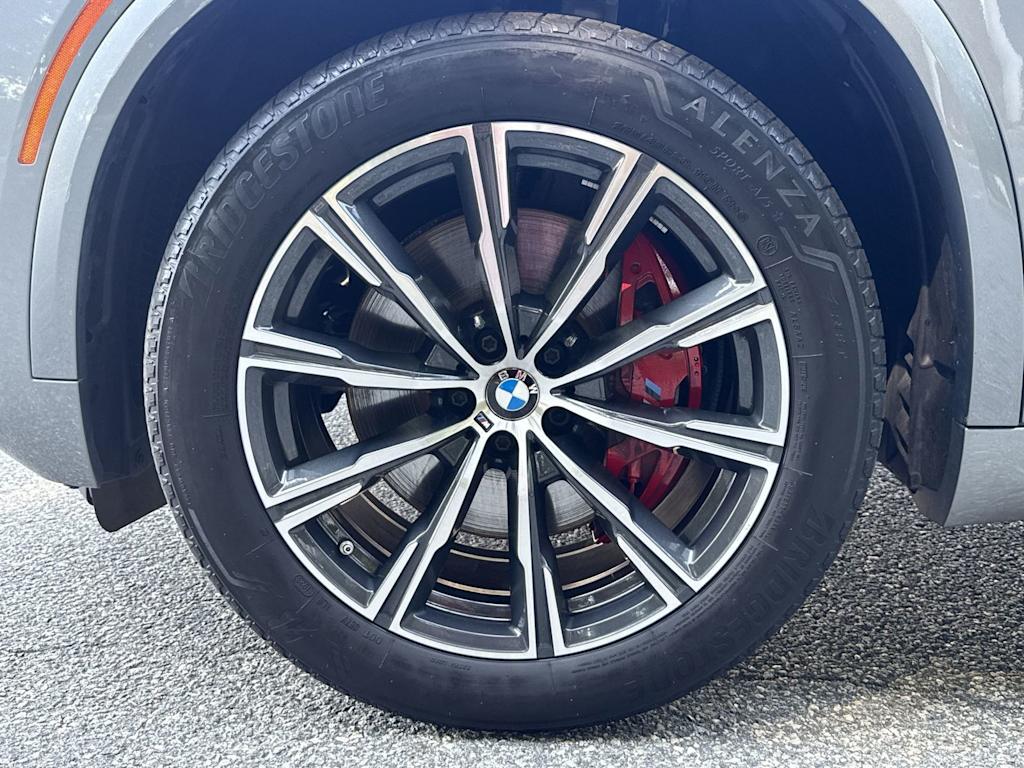 Thumbnail: 2024 BMW X5 - 8