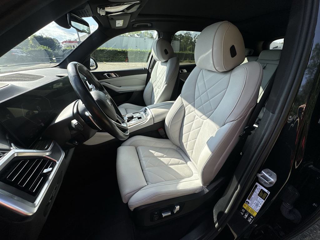 Thumbnail: 2024 BMW X5 - 11