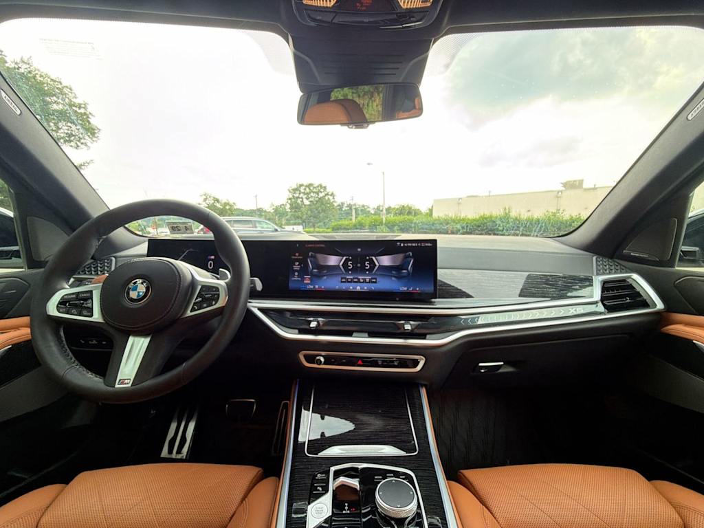 Thumbnail: 2024 BMW X5 - 10