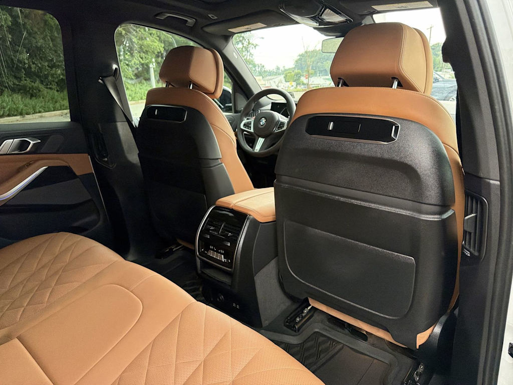 Thumbnail: 2024 BMW X5 - 12