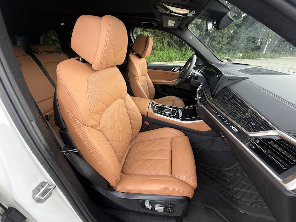 Thumbnail: 2024 BMW X5 - 27