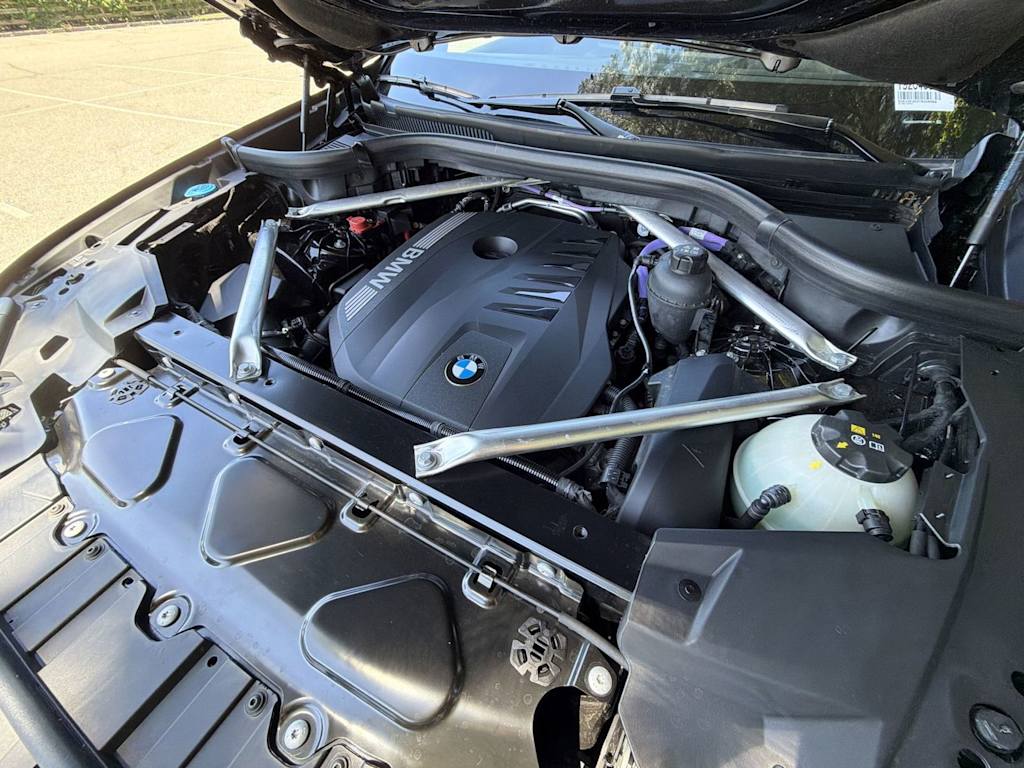 Thumbnail: 2026 BMW X5 - 9
