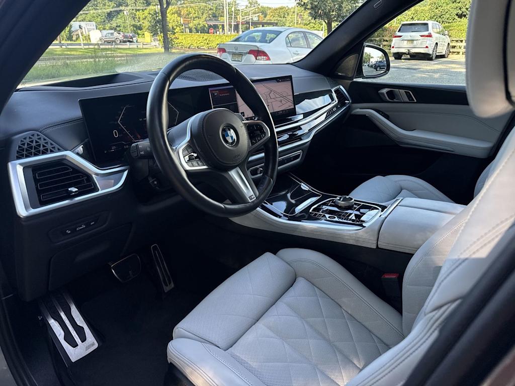 Thumbnail: 2024 BMW X5 - 2
