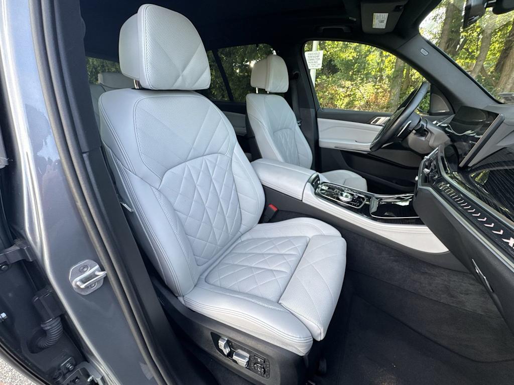 Thumbnail: 2024 BMW X5 - 12