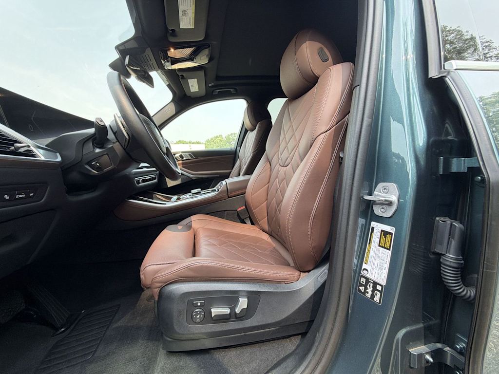 Thumbnail: 2024 BMW X5 - 11