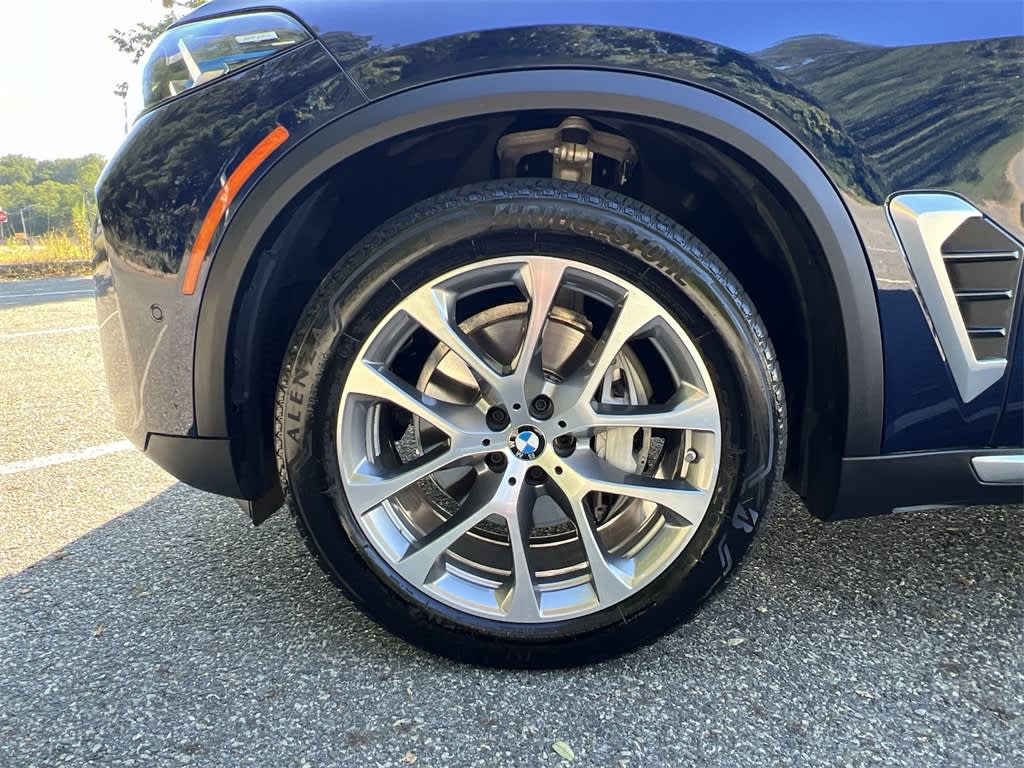 Thumbnail: 2024 BMW X5 - 8