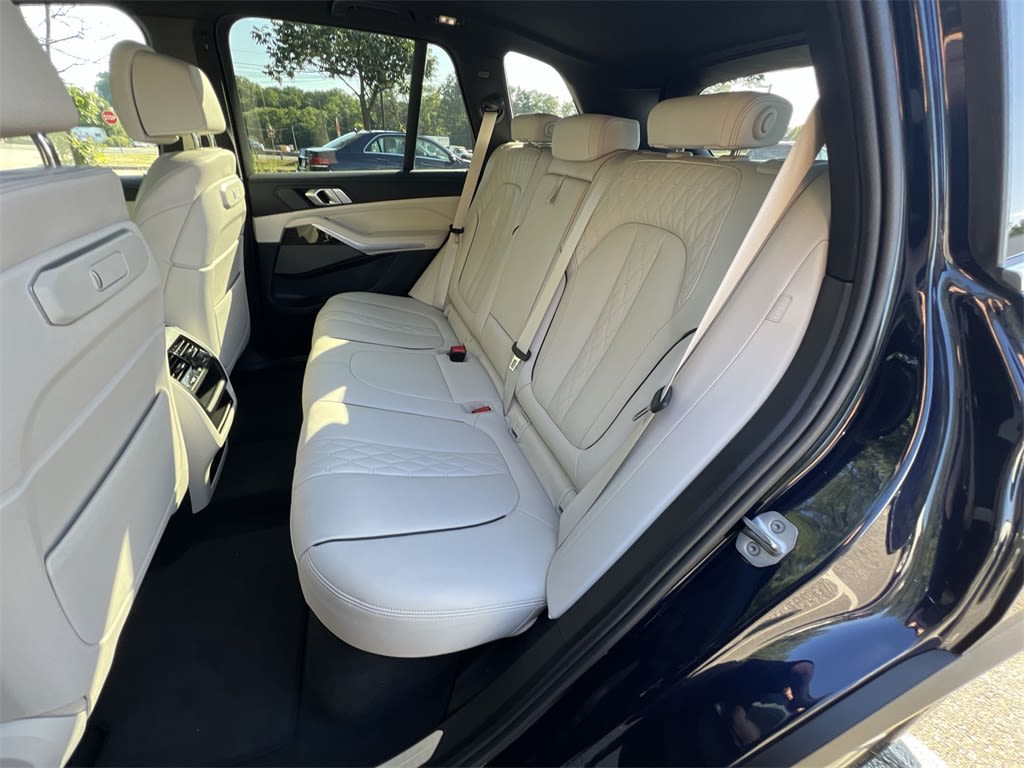 Thumbnail: 2024 BMW X5 - 28