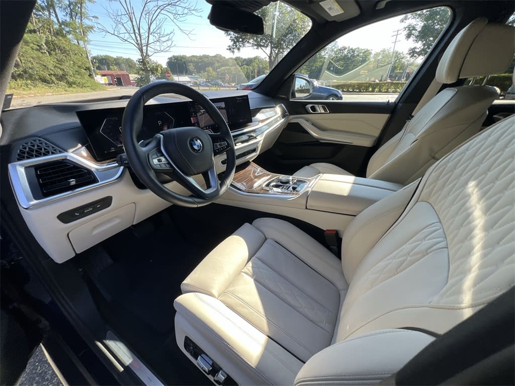 Thumbnail: 2024 BMW X5 - 11