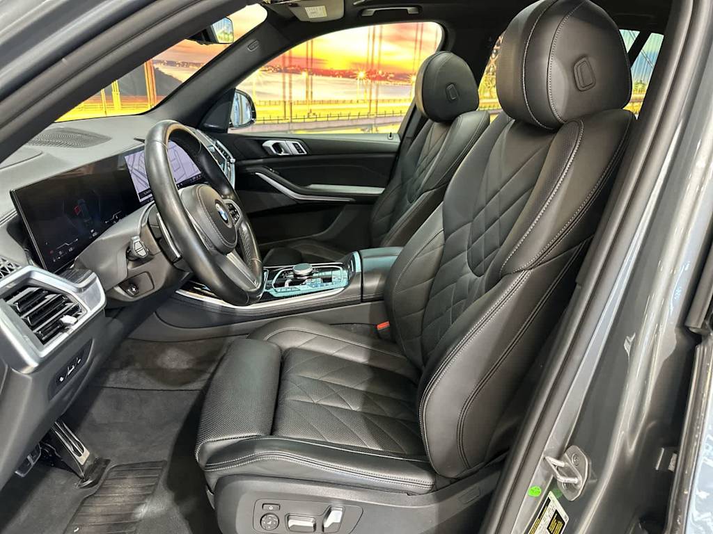 Thumbnail: 2024 BMW X5 - 12