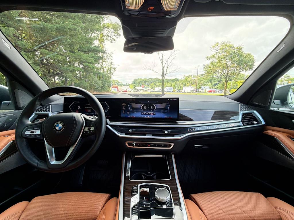 Thumbnail: 2024 BMW X5 - 10