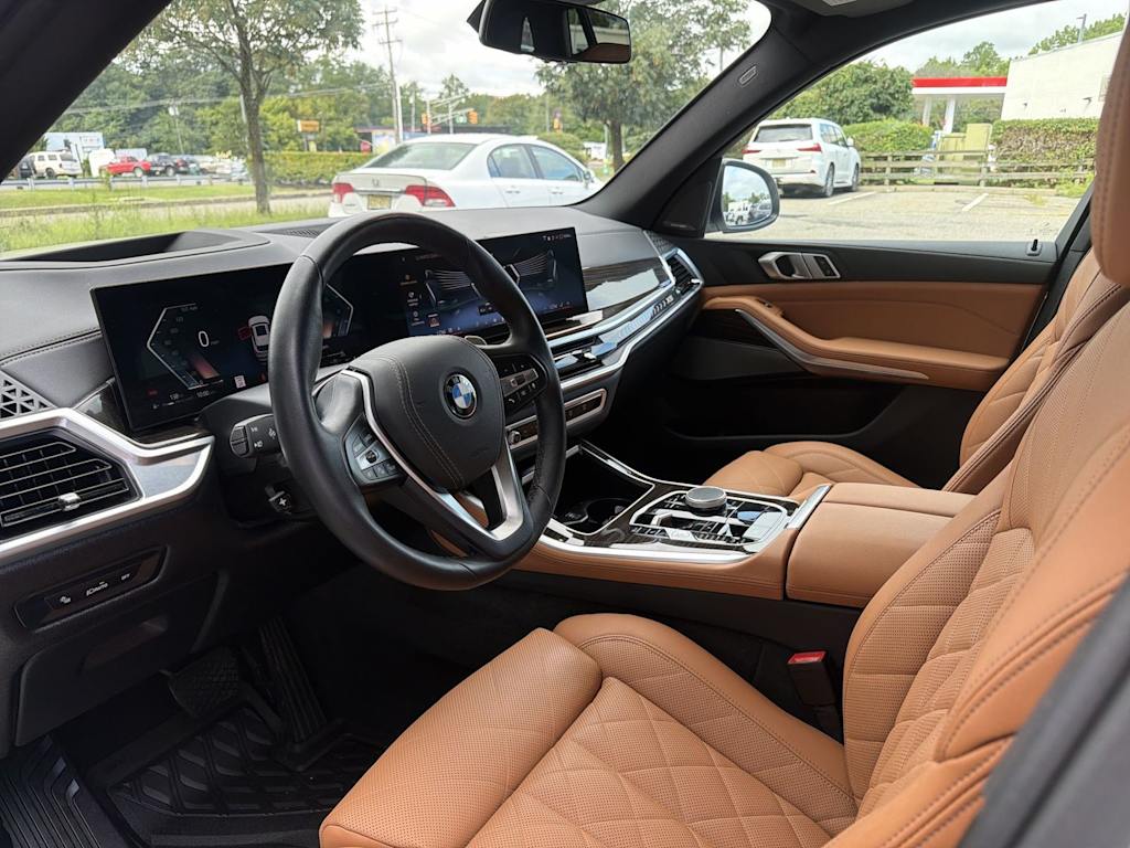 Thumbnail: 2024 BMW X5 - 2