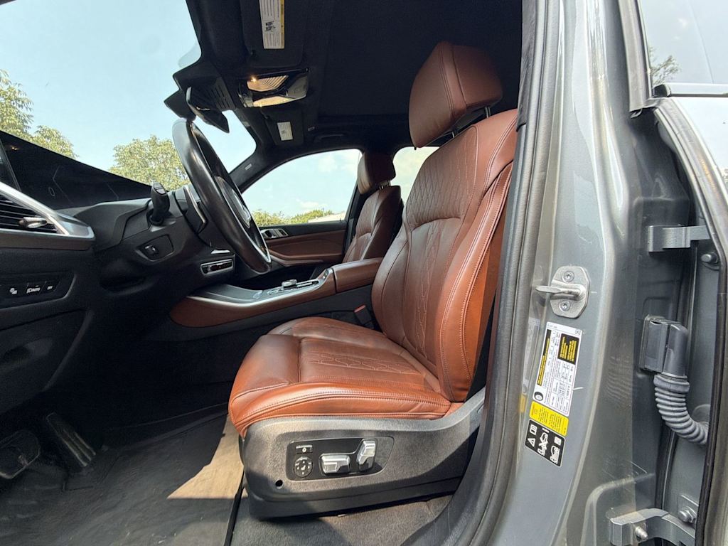 Thumbnail: 2024 BMW X5 - 11
