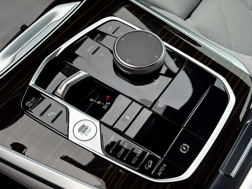 Thumbnail: 2024 BMW X5 - 29
