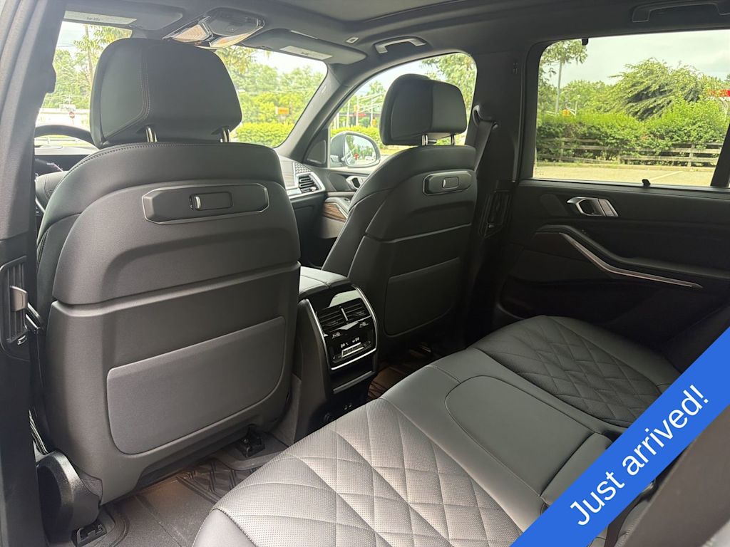 Thumbnail: 2026 BMW X5 - 13