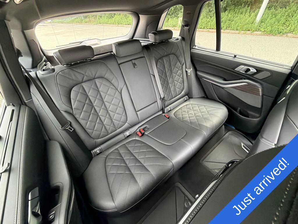 Thumbnail: 2026 BMW X5 - 29