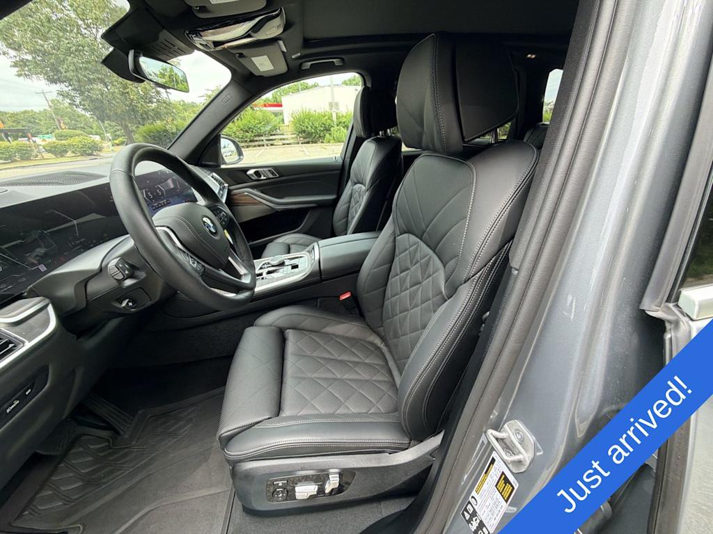 Thumbnail: 2026 BMW X5 - 11