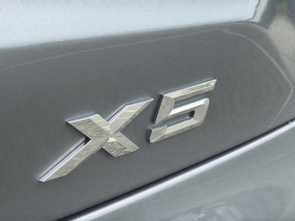 Thumbnail: 2026 BMW X5 - 7