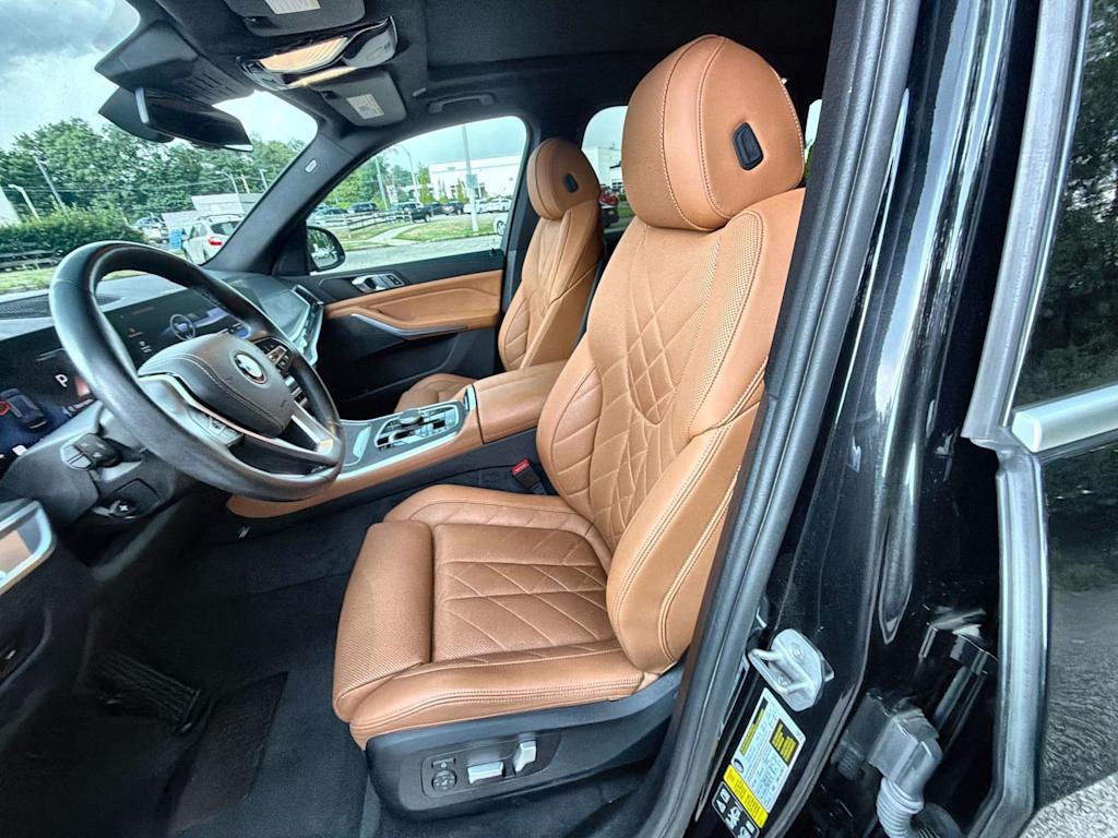 Thumbnail: 2024 BMW X5 - 11