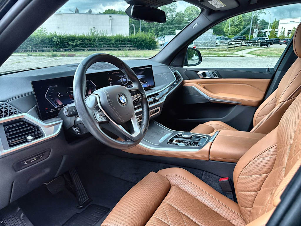 Thumbnail: 2024 BMW X5 - 2