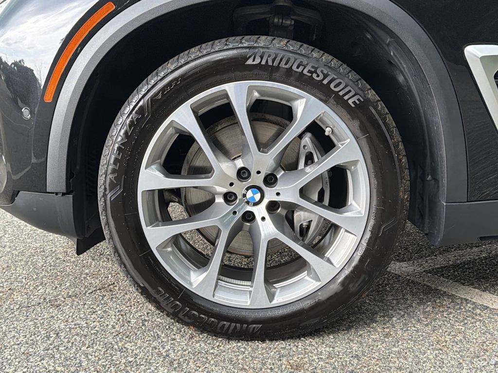 Thumbnail: 2024 BMW X5 - 8