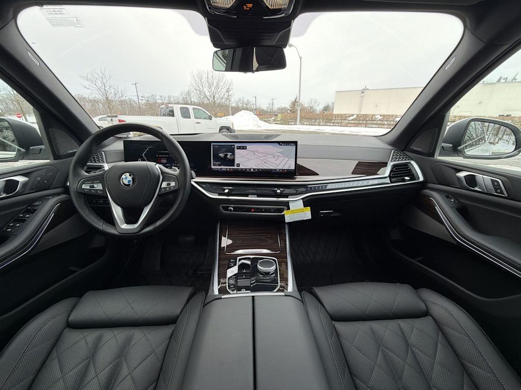 Thumbnail: 2026 BMW X5 - 2