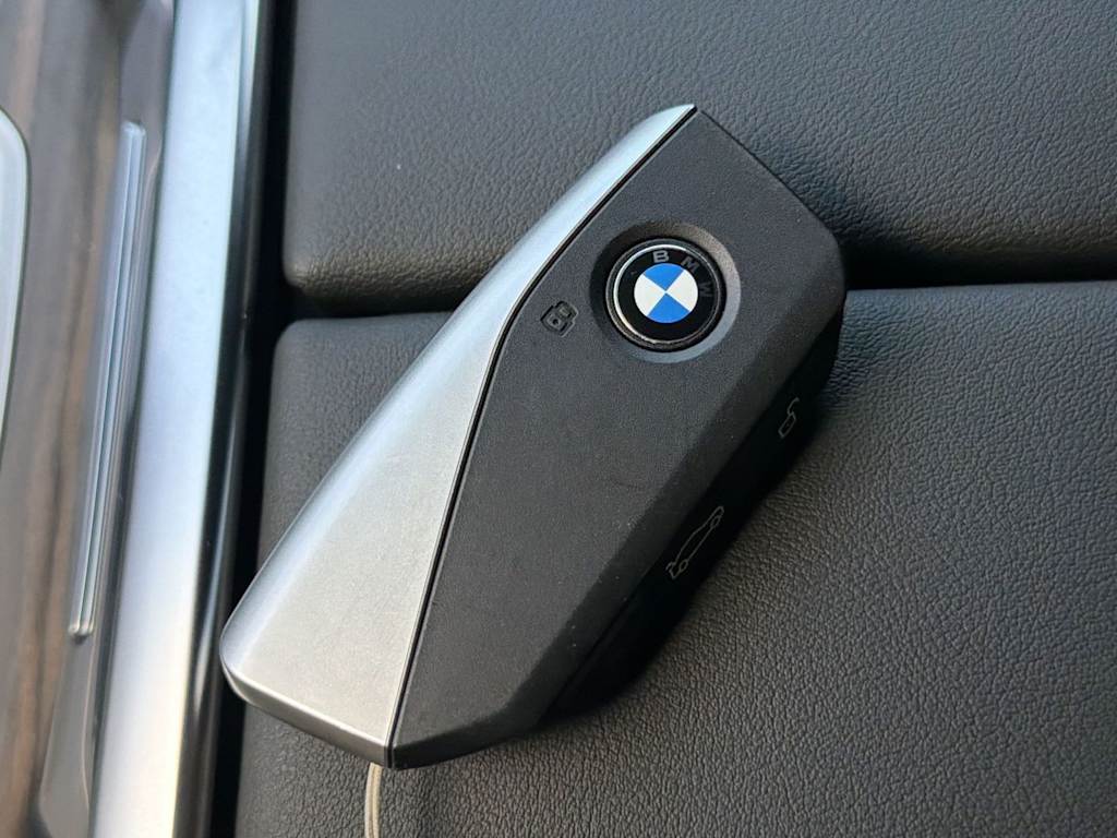 Thumbnail: 2026 BMW X5 - 17