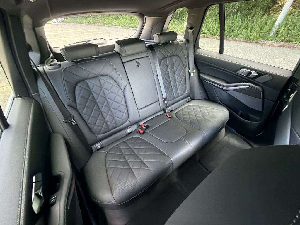 Thumbnail: 2026 BMW X5 - 26