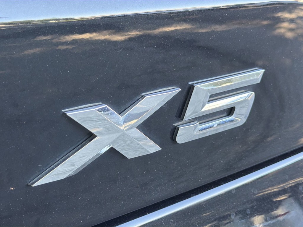Thumbnail: 2024 BMW X5 - 7