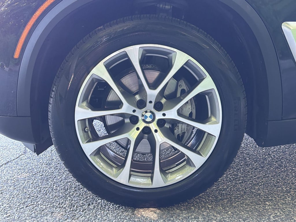 Thumbnail: 2024 BMW X5 - 8