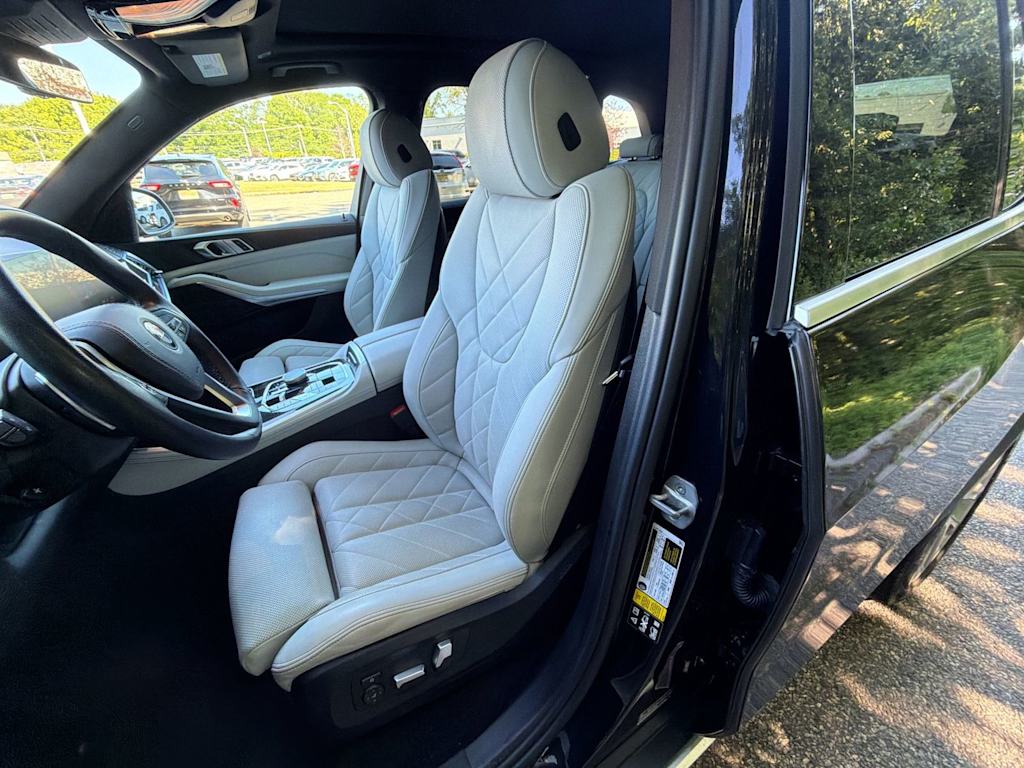 Thumbnail: 2024 BMW X5 - 11