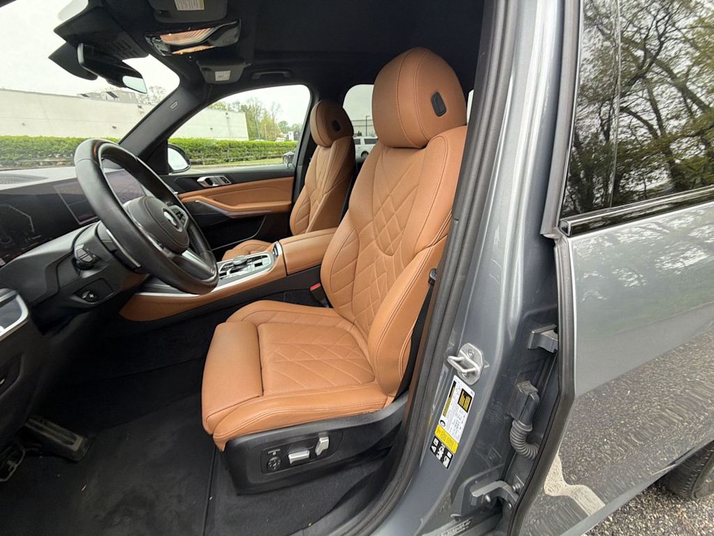 Thumbnail: 2024 BMW X5 - 12
