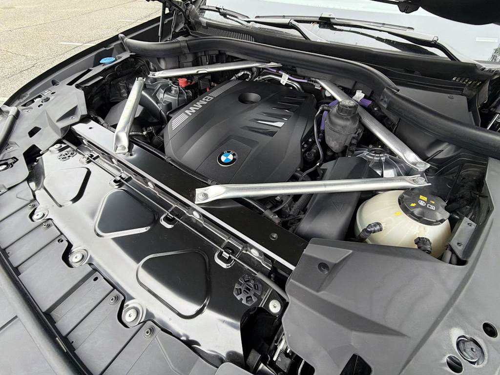 Thumbnail: 2024 BMW X5 - 9