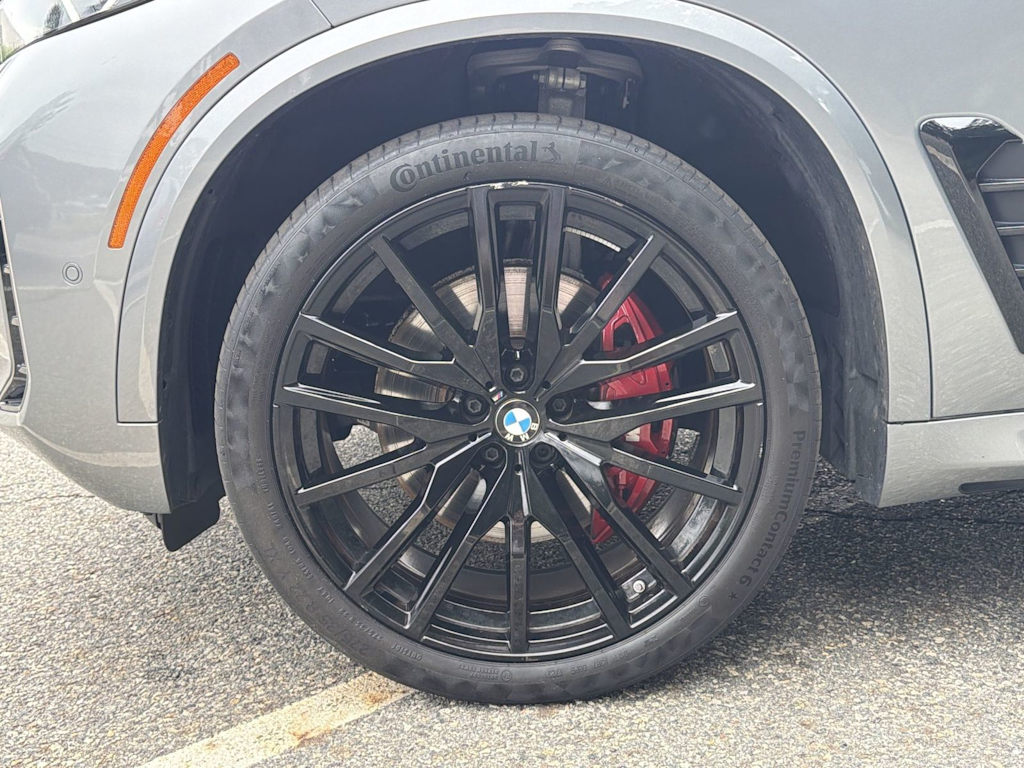 Thumbnail: 2024 BMW X5 - 8