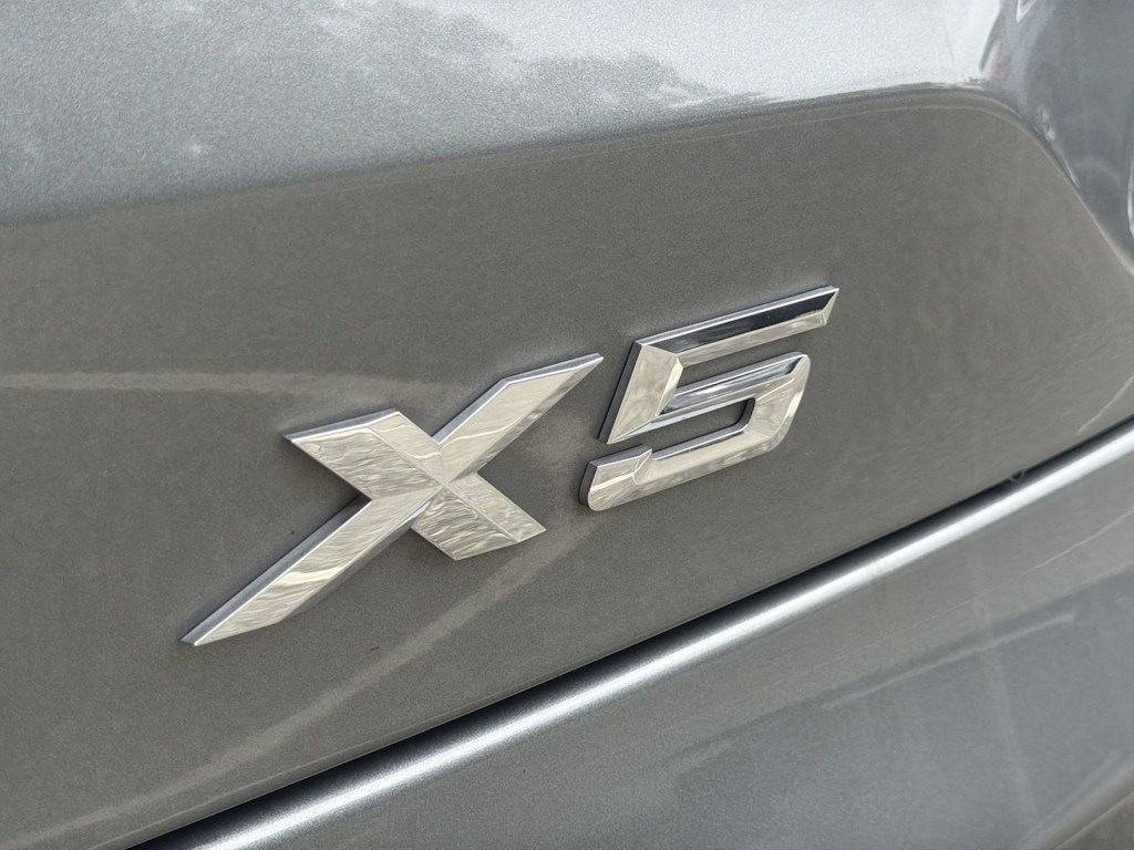 Thumbnail: 2024 BMW X5 - 7
