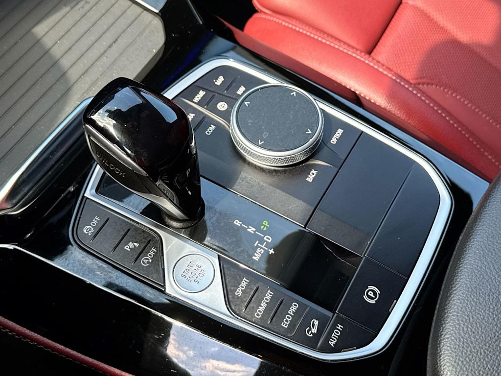 Thumbnail: 2023 BMW X4 - 22