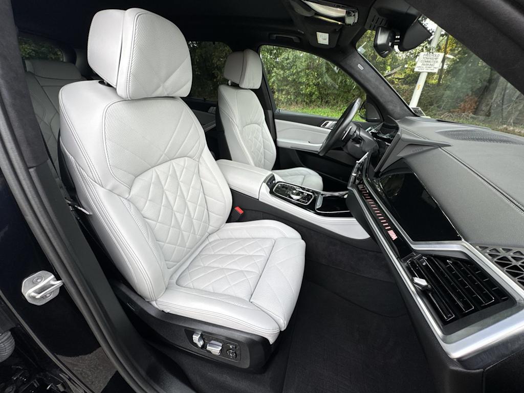 Thumbnail: 2024 BMW X5 - 12