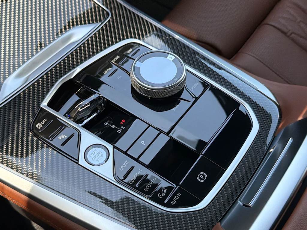 Thumbnail: 2026 BMW X5 - 29