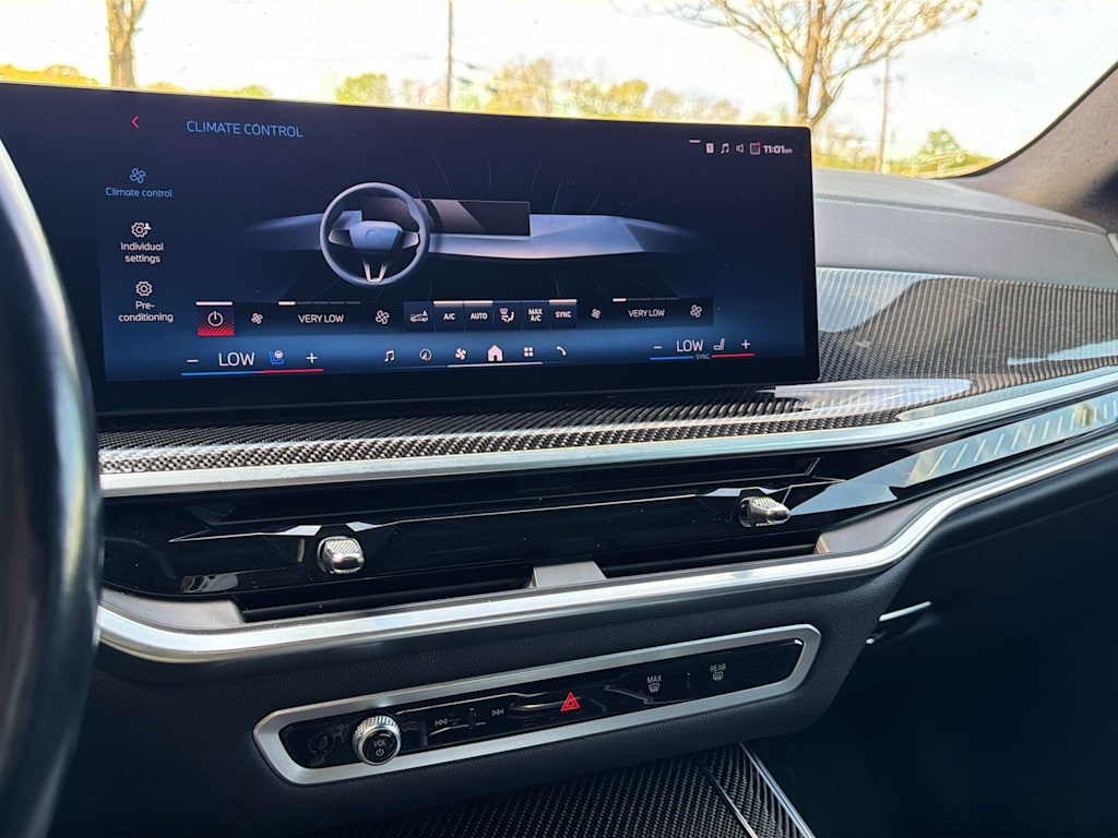 Thumbnail: 2024 BMW X5 - 14