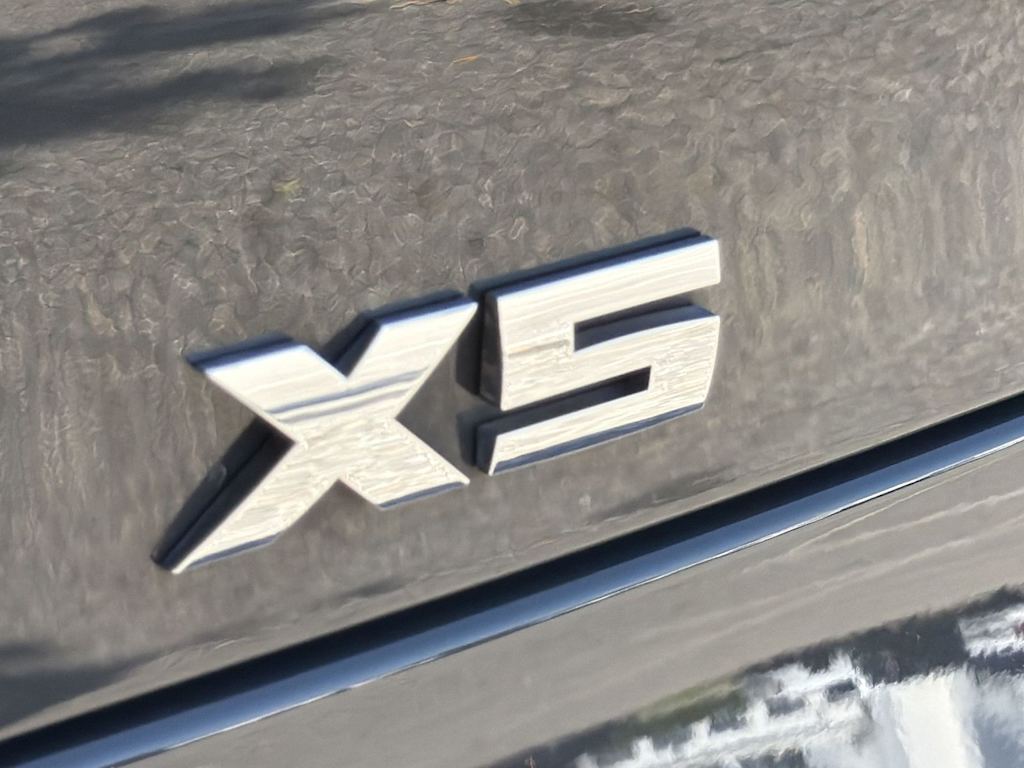 Thumbnail: 2025 BMW X5 - 7