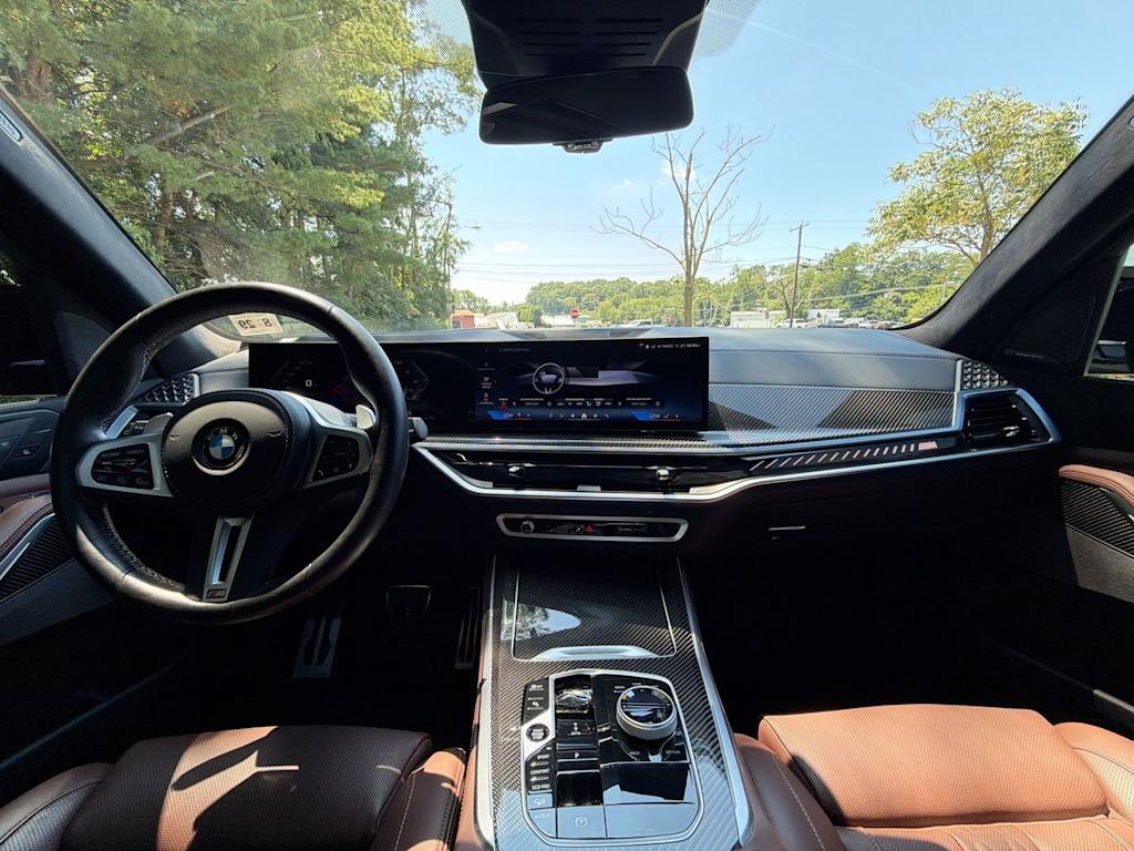 Thumbnail: 2025 BMW X5 - 10
