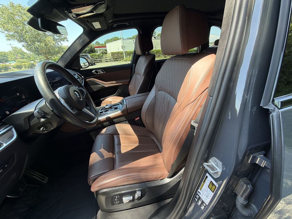 Thumbnail: 2025 BMW X5 - 11