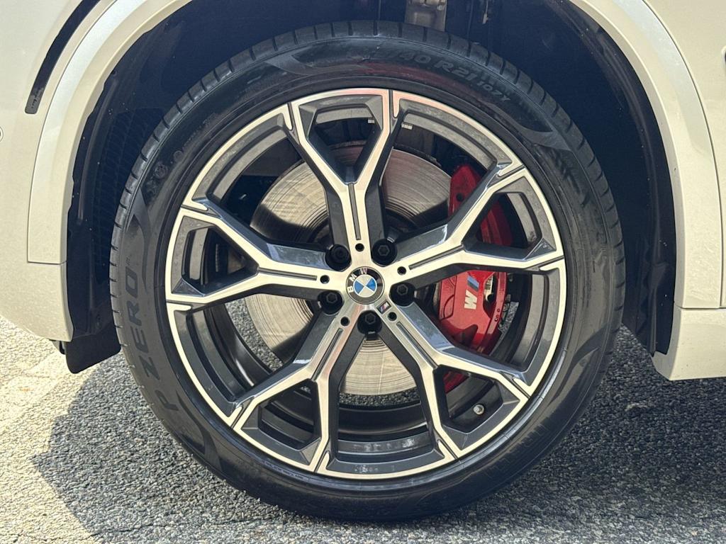 Thumbnail: 2026 BMW X5 - 8
