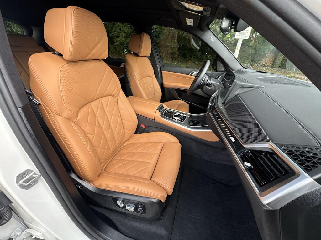 Thumbnail: 2026 BMW X5 - 12