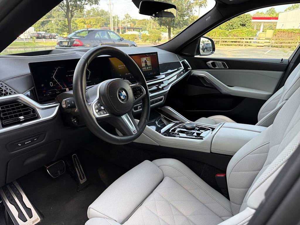 Thumbnail: 2024 BMW X6 - 2
