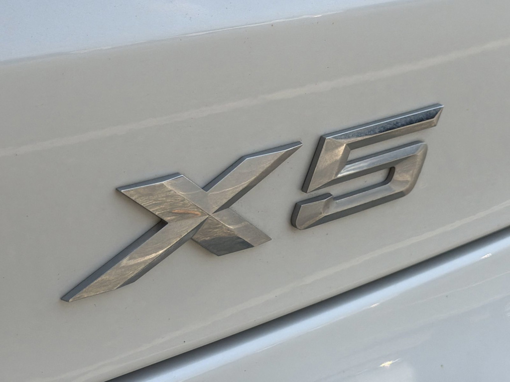 Thumbnail: 2024 BMW X5 - 7