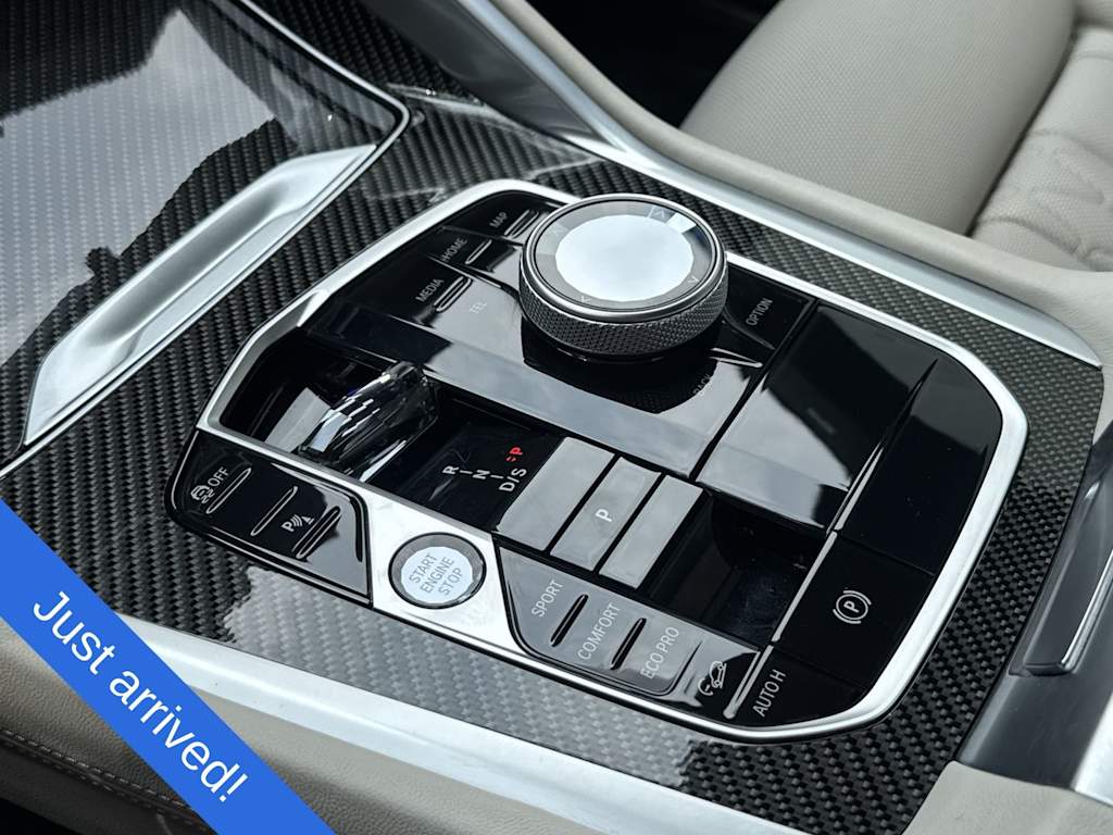 Thumbnail: 2024 BMW X6 - 26