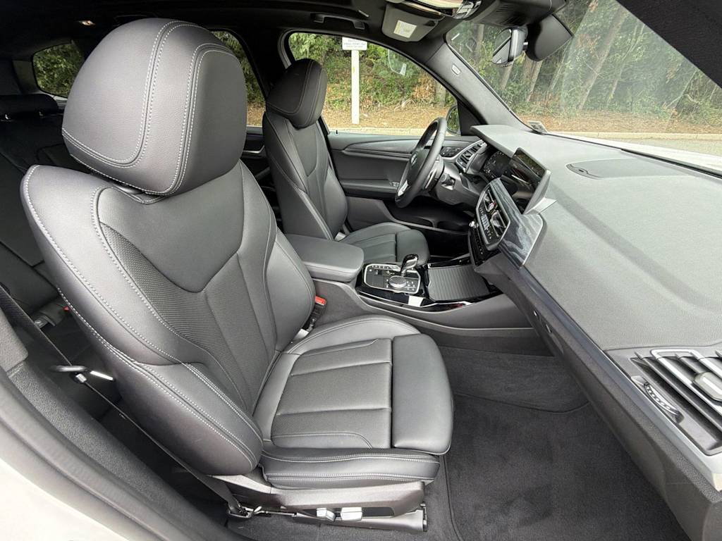 Thumbnail: 2023 BMW X3 - 12