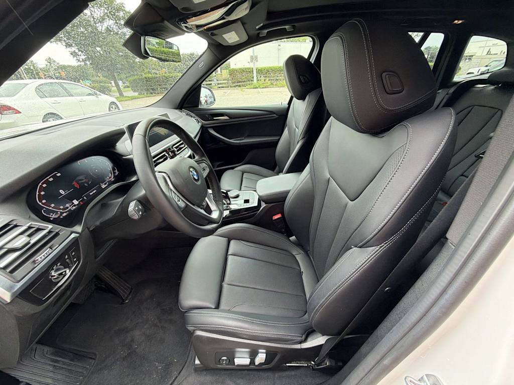 Thumbnail: 2023 BMW X3 - 11