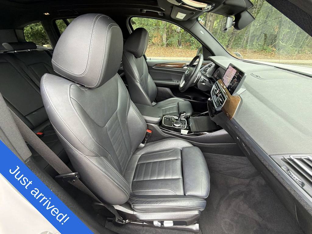 Thumbnail: 2022 BMW X3 - 12