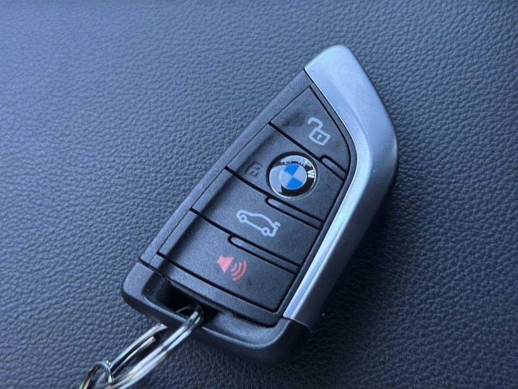 Thumbnail: 2023 BMW X3 - 28